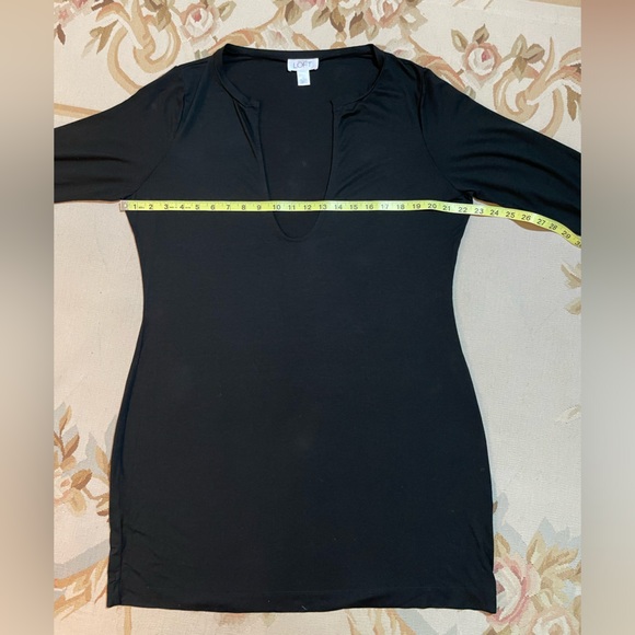 Deep V-neckline black dress by Loft size extra large with long sleeves - Picture 3 of 5